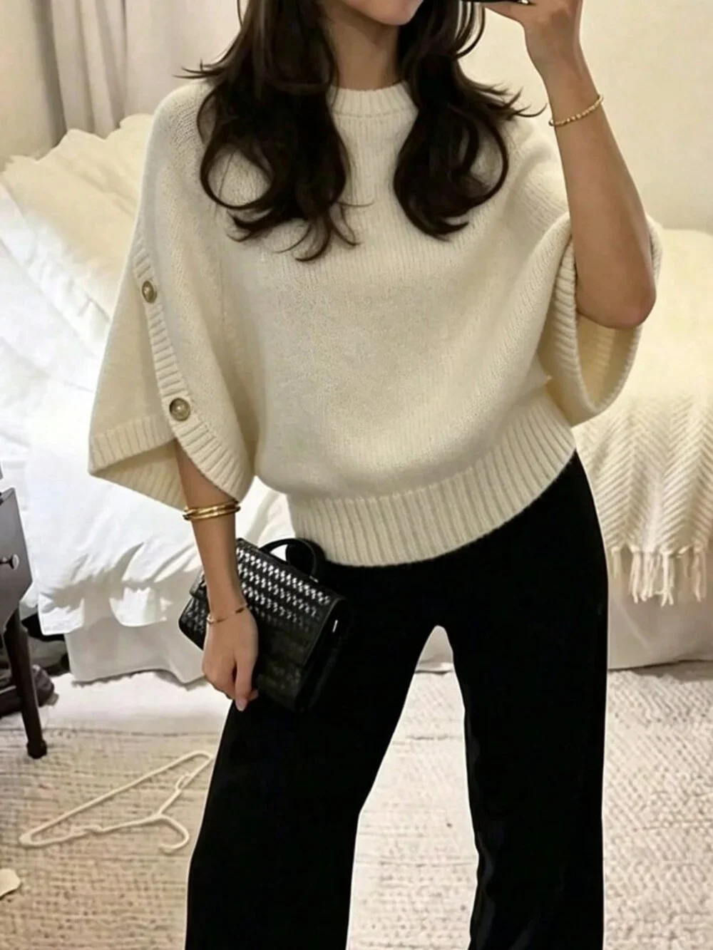 Apricot Casual Women's Round Neck Batwing Sleeve Knit  Sweater Top